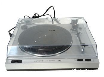 HH SCOTT TURNTABLE MODEL PS-49A   TESTED AND WORKS