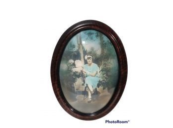 ANTIQUE CONVEX GLASS FRAMED COLORED 1900'S PHOTOGRAPH WOMAN SITTING