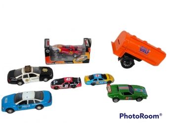 LOT OF TOY CARS & VEHICLES