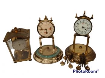 LOT OF GLASS DOME CLOCK PIECES/ CLOCK. PARTS ONLY