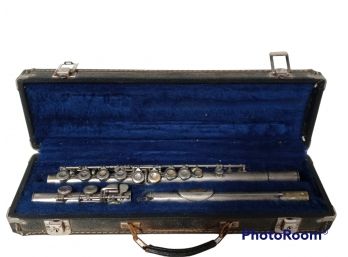 VINTAGE CONN USA DIRECTOR 14-0 STUDENT FLUTE WITH CASE 762587CL