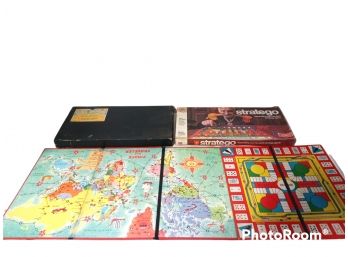 LOT OF BOARD GAMES, EASY MONEY, STRATEGO, & BOARDS FROM DIFFERENT GAMES