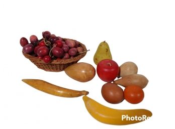 LOT OF VINTAGE FAUX / WOODEN FRUIT, CHERRIES, PEARS, BANNANA'S, APPLES, AND MORE