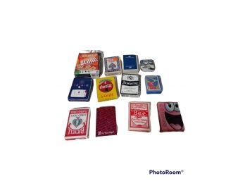 LOT OF 12 CARD GAMES, SCRABLE SLAM, MAVERICK PLAYING CARDS, UNITED AIRLINES PLAYING CARDS, BATMAN CARDS,GEMACO