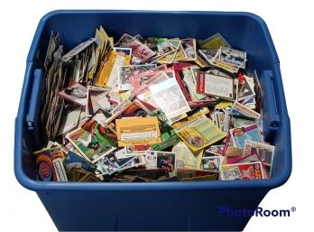 HUGE RUBBERMAID TUB OF BASEBALL, BASKETBALL,& MISC CARDS UNSEARCHED