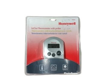 HONEYWELL IN/OUT THERMOMETER WITH PROBE