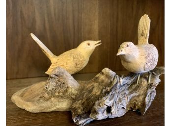 2 Adorable Hand Carved Wrens By East Coast American Artist A. Porter, 1993 FW