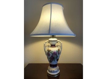 Antique Procelain Lamp With Roses Br2