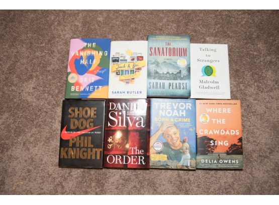 Lot Of Hardback Books Including Shoe Dog By Phil Knight