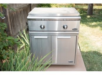 DCs Free Standing Stainless Steel Grill (retails For $3,500)