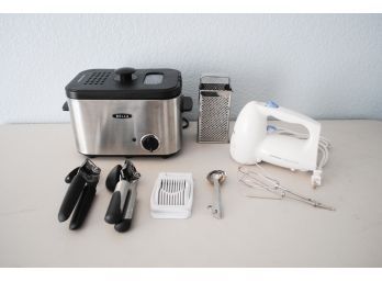 Lot Of Kitchen Items Including Cuisinart Hand Mixer