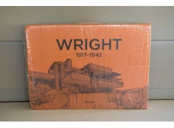 Rare Taschen 'Wright' 1917-1942
