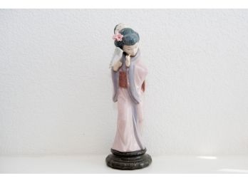 Lladro Asian Figurine #4990
