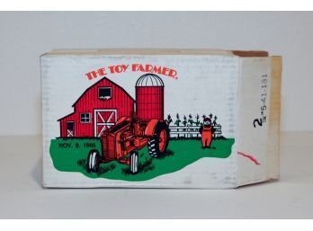 November 9 1985 ERTL The Toy Farmer Case 500 1/16th Scale