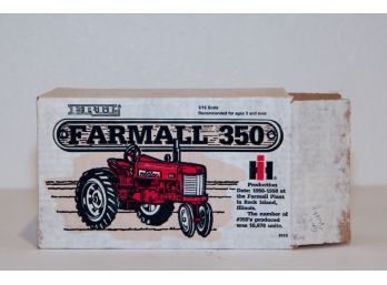 ERTL Farmall 350 Die Cast Tractor 1/16th Scale