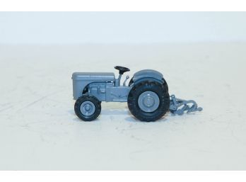 Conrad Ferguson TE Tractor 1/35 Scale
