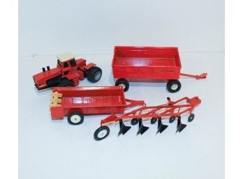 Allis Chalmers Barge Wagon Plow Manure Plow And 8550 Tractor 1/32 Scale
