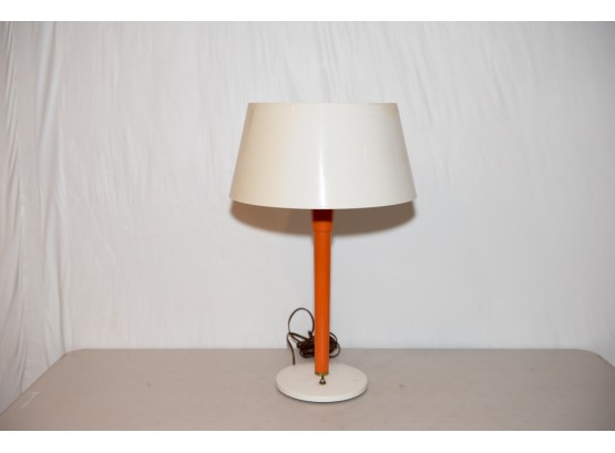 Mid Century Lightolier Table Lamp In The Style Of Gerald Thurston