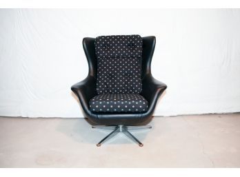 Black Egg Chair In The Style Of Arne Jacobsen #2