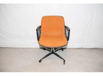 GF Orange Business Rolling Chair
