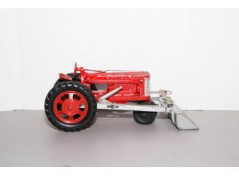1950s Hubley Massey Tractor #490 With Loader 1/16 Scale
