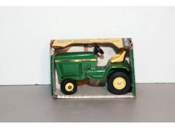 ERTL John Deere Lawn And Garden Tractor 591 1/16 Scale #1