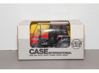 1985 ERTL Case International Tractor With Front Wheel Drive Assist 1/32 Scale