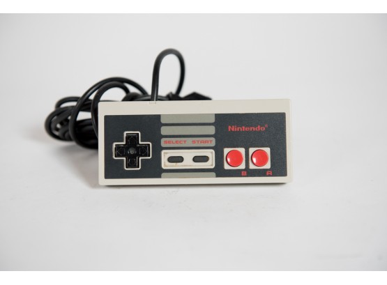 Nintendo NES-004 Controller
