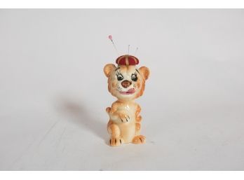 Vintage Davar Ceramic Lion King Pin Cushion 6.25'