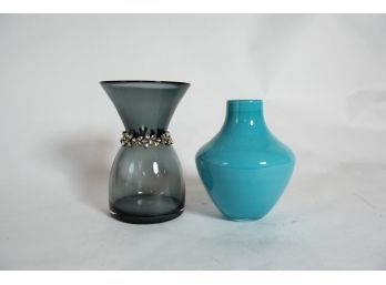 9' Glass Turquoise Vase And 10' Black Vase With Ice Collar