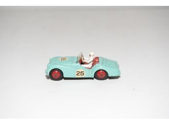 Dinky Toys Triumph TR 2