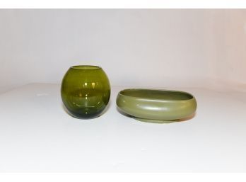 Vintage 6' Emerald Green Vase And 9.5' Avocado Planter Pottery USA
