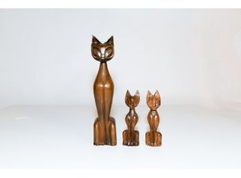 1950s-60s Teak Siamese Cat Family