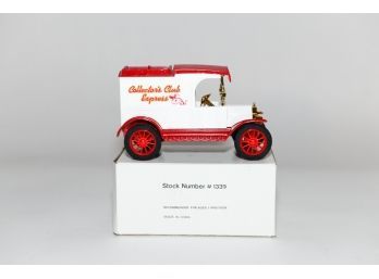 ERTL Collector's Club Express 1913 Ford Model T Coin Bank