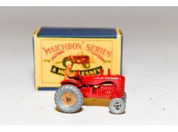 Matchbox Lesney Massey Harris Tractor No 4