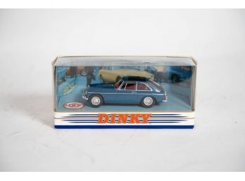 1988 Matchbox The Dinky Collection MGB GT 1965