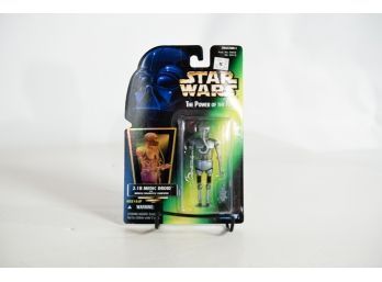 1996 Kenner Star Wars The Power Of The Force 2-1B Medic Droid With Medical Diagnostic Computer