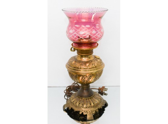 Electrified Victorian Lamp With Etched Glass Cranberry Pink Shade