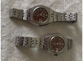 (#123) Seiko Stainless Steel Watch #330720 #330512 (one Working, Other Needs Battery)