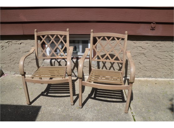 (#26) Cast Aluminum Outdoor Chairs (2)