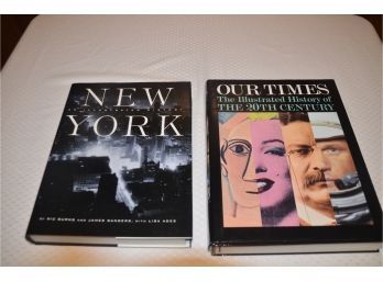 (#73) Hardcover New York Table Top Books