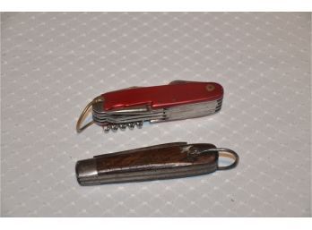 (#34) Vintage Pocket Knives 2 Of Them