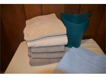 (#177) Bathroom Towels Beige, Massage Neck Pillow