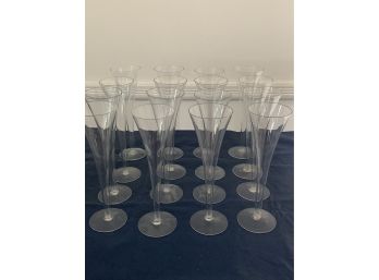 (#81) Champagne Flute Glasses 16 Total