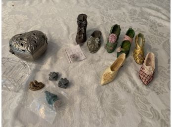 (#143) Trinket Resin Shoes, Trinket Heart, Glass Trinket Jewelry Box, Ceramic Mini Lipton Tea Gifts