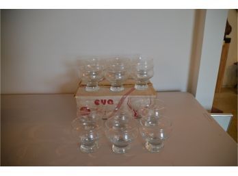 (#127) Set Of 12 Eva Belgium Glass Dessert/ice Cream/shrimp Cocktail Serving Cups