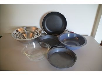 (#131) Kitchenware:  Nesting Mixing Bowls, Cake Tins, Frying Pan, Fire King Glass Bowl