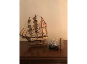 (036) 2 Piece Nautical Set Ship And Ship In Bottle