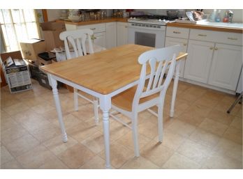 Kitchen Table And 2 Chairs