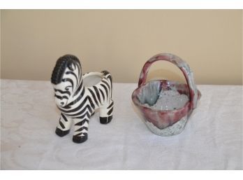 (#77) Vintage Zebra Japan, Small Pottery Basket Italy